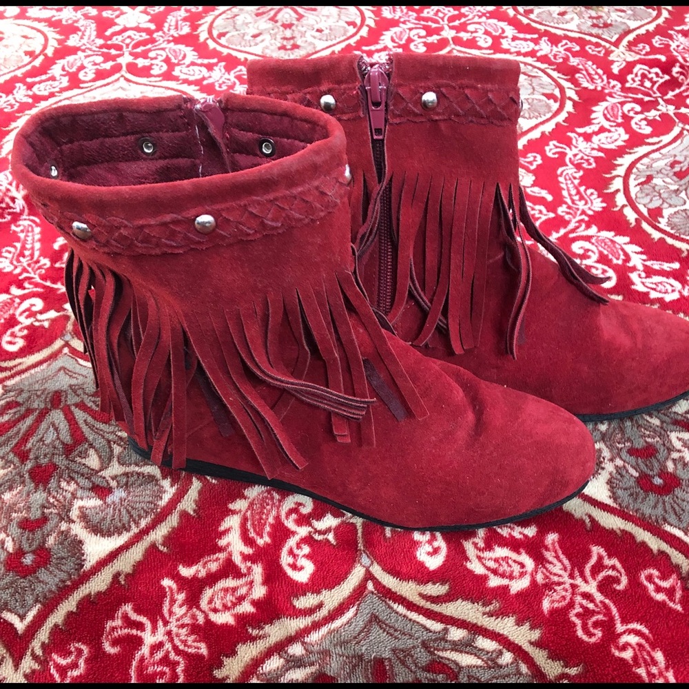 C Label fringe ankle boots burgundy Sz 6